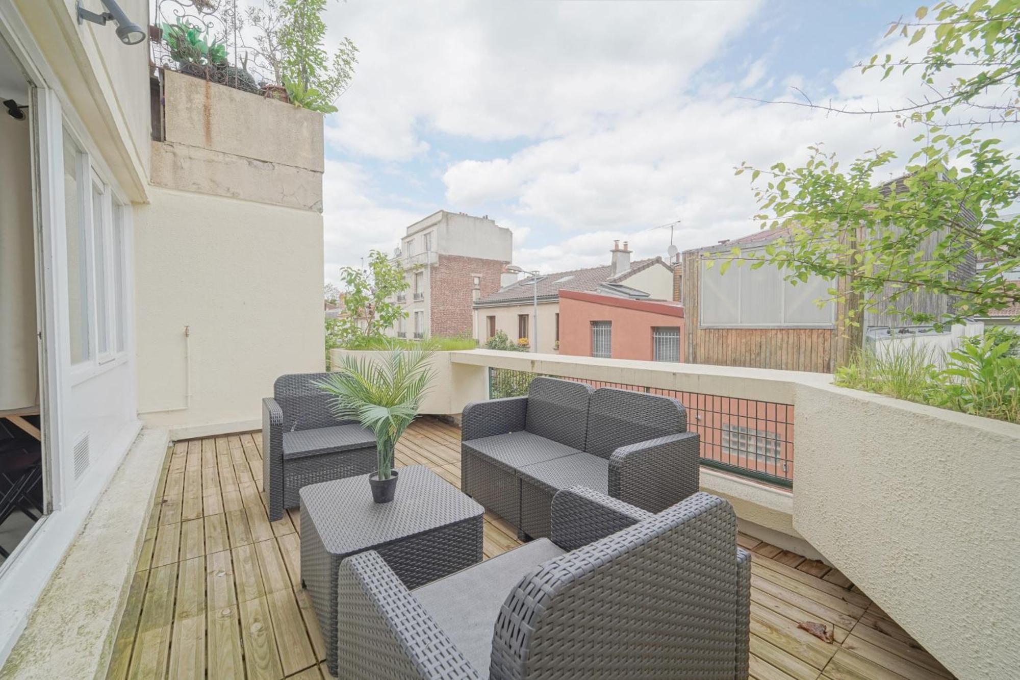 Complete 1Br With Balcony Only 5 Min. On Foot To Metro By Doorman Apartment Saint-Ouen  Ngoại thất bức ảnh